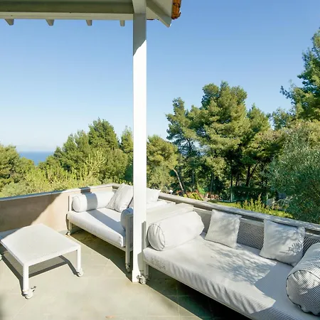 Recon Villa